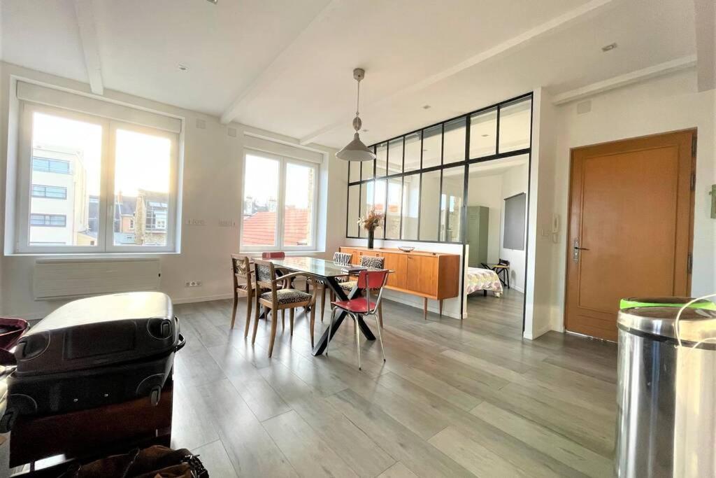 Superbe Loft 100M2 Proche Cathedrale Avec Parking Apartment Reims Exterior foto